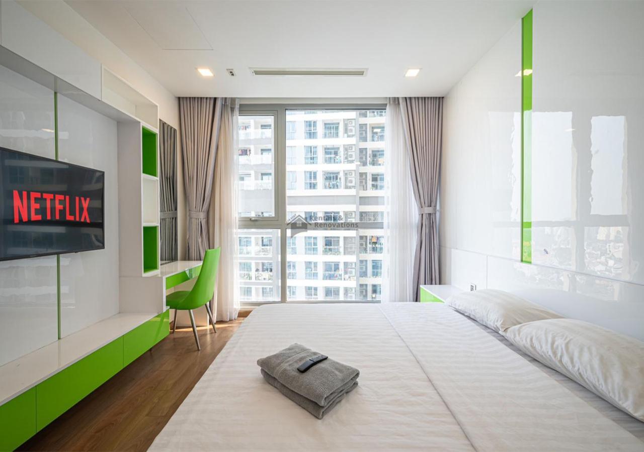 הו צ'י מין סיטי The Vinhomes Central Park Apartments - The Buildings Surrounding Landmark 81 מראה חיצוני תמונה