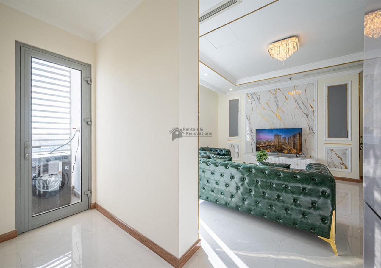 הו צ'י מין סיטי The Vinhomes Central Park Apartments - The Buildings Surrounding Landmark 81 מראה חיצוני תמונה