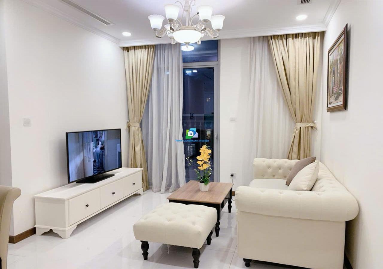 הו צ'י מין סיטי The Vinhomes Central Park Apartments - The Buildings Surrounding Landmark 81 מראה חיצוני תמונה