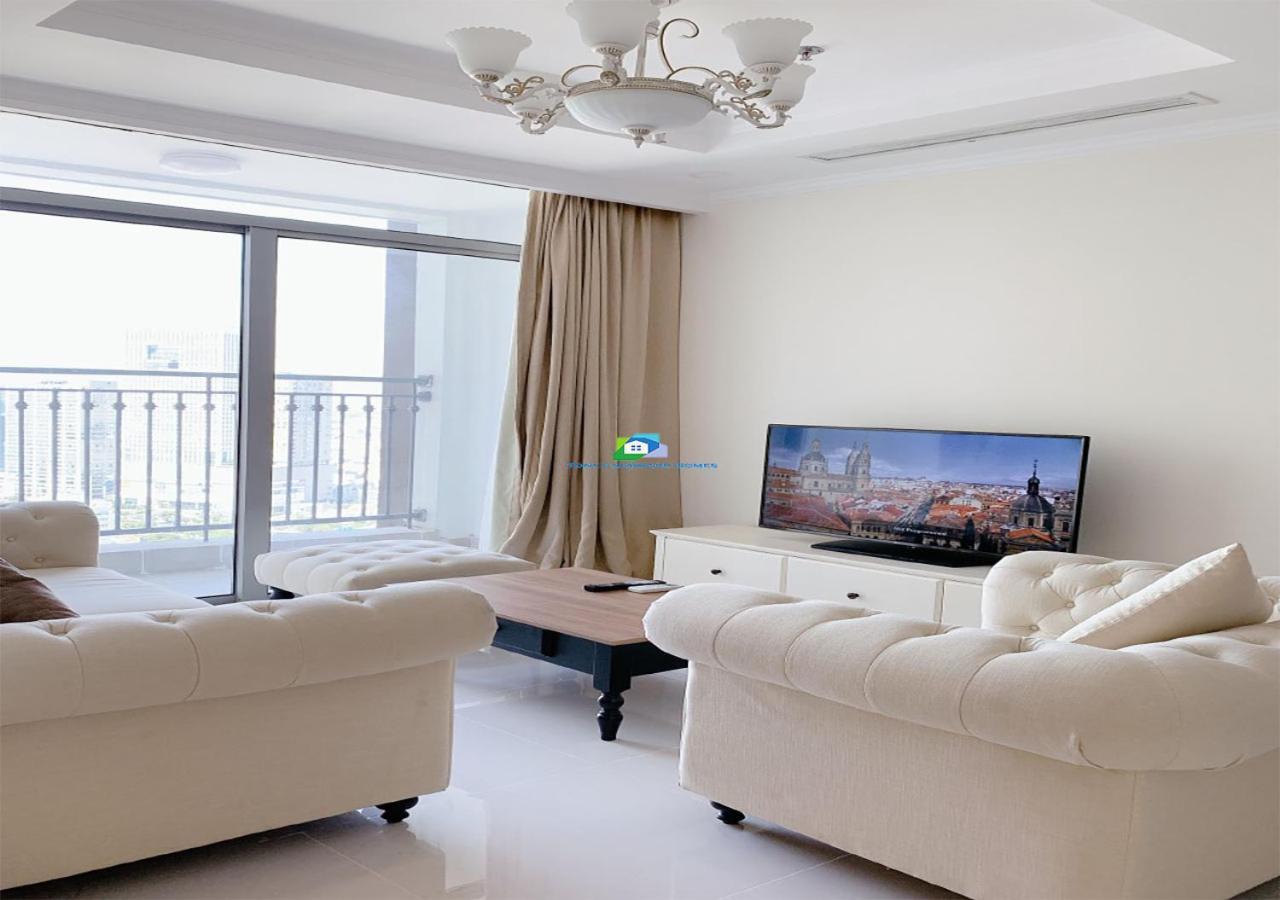 הו צ'י מין סיטי The Vinhomes Central Park Apartments - The Buildings Surrounding Landmark 81 מראה חיצוני תמונה